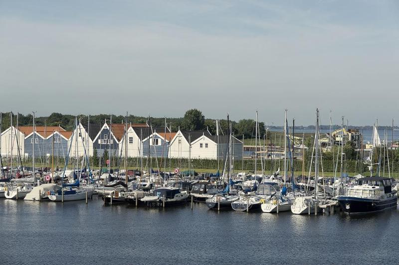 Hampshire Hotel - Newport Huizen Esterno foto