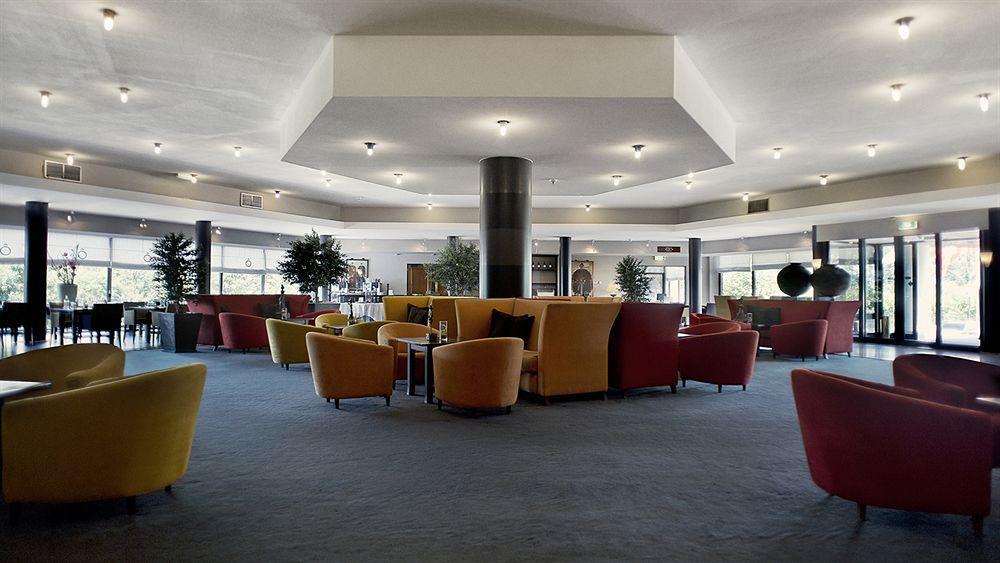 Hampshire Hotel - Newport Huizen Esterno foto